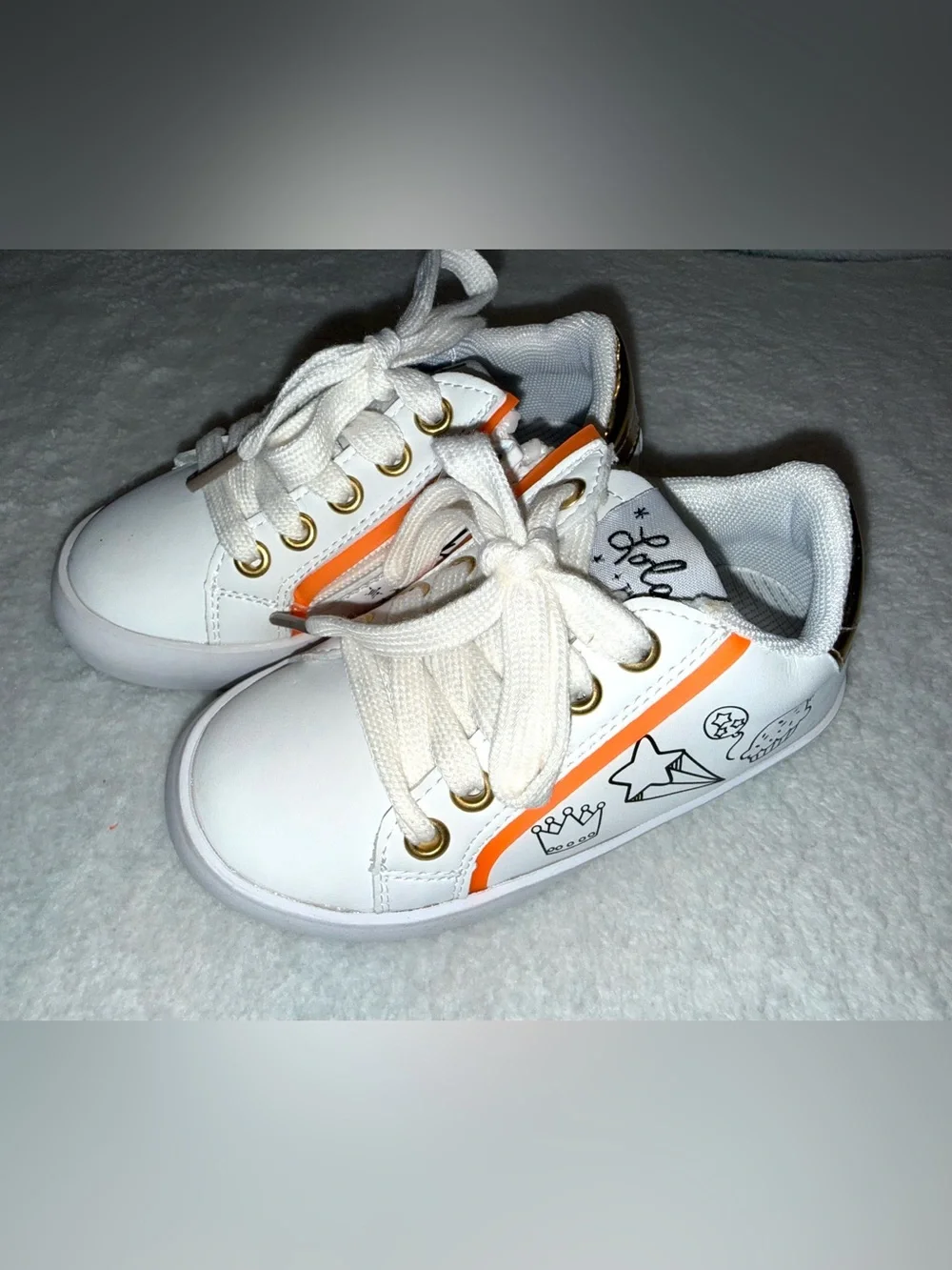 Lola + The Boys Toddler Sneakers Size 8 White Gold Orange Doodle Zip Shoes NEW